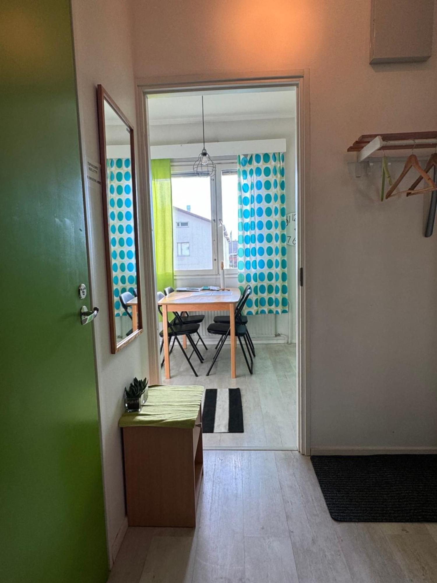 Vaerikaes Puutalokaksio 1-6 Hloelle, Ilm Parkit Apartment เอาลู ภายนอก รูปภาพ